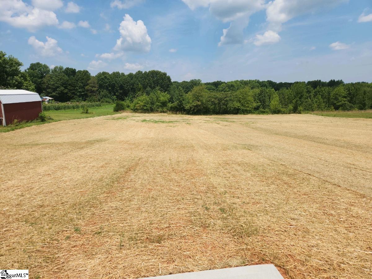612 Park Gate Road Gaffney, SC 29341 - Photo 2 of 2