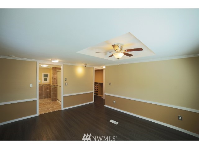 2500 South 370th Street, Unit 12 Federal Way, WA 98003 - Photo 28 of 40 a view of an empty room
