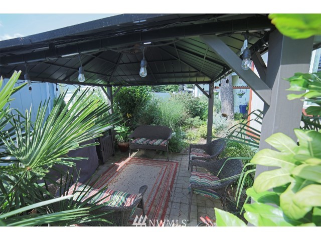 2500 South 370th Street, Unit 12 Federal Way, WA 98003 - Photo 34 of 40 a view of outdoor space yard and patio