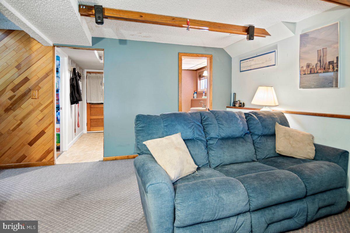 704 East Evesham Road Glendora, NJ 08029 - Photo 15 of 24 Gallery Image 15