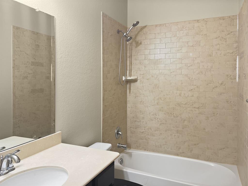 10209 Pear Valley Road McKinney, TX 75072 - Photo 20 of 25 Gallery Image 20