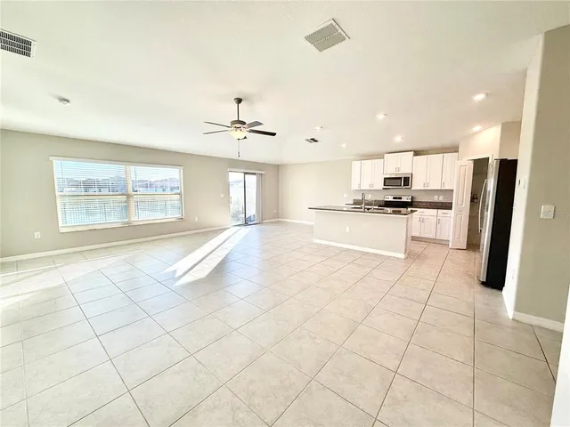 $2,595 | 8769 Parsons Hill Boulevard, Wesley Chapel, FL 33545