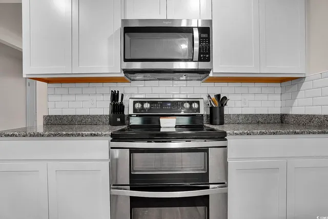 $315,000 | 772 Planters Moon Drive, Galivants Ferry, SC 29544