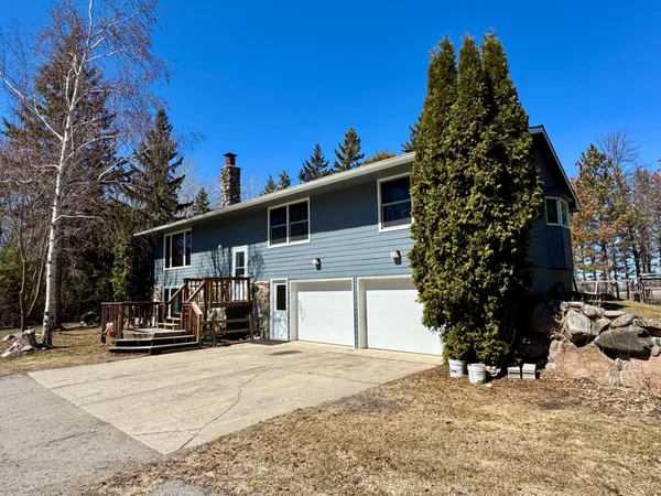 $485,000 | 64280 300th Street, Warroad, MN 56763