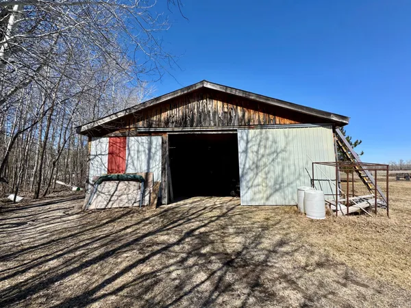 $485,000 | 64280 300th Street, Warroad, MN 56763