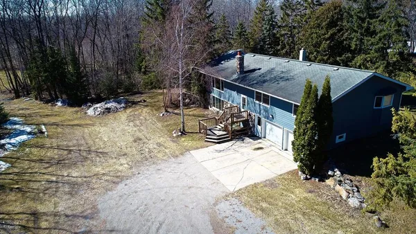 $485,000 | 64280 300th Street, Warroad, MN 56763