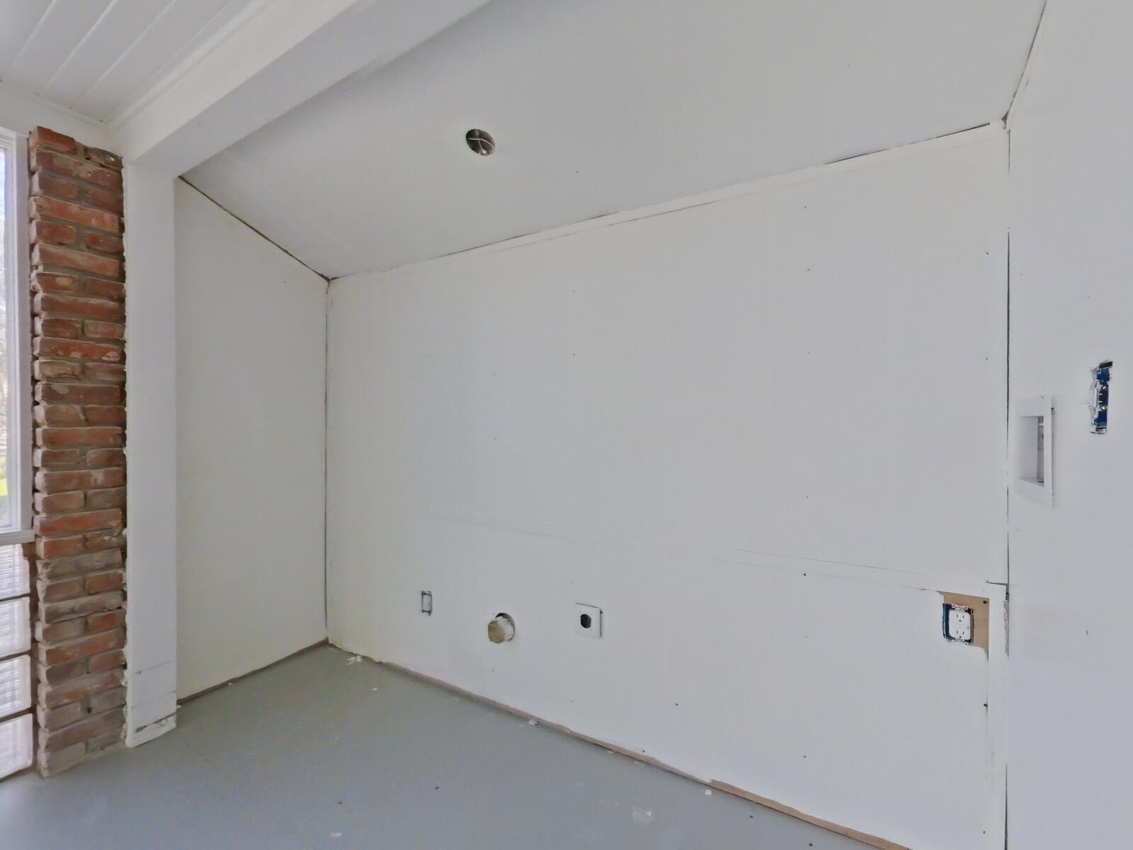 2001 Wren Road North Augusta, SC 29841 - Photo 12 of 16 Laundry (3)