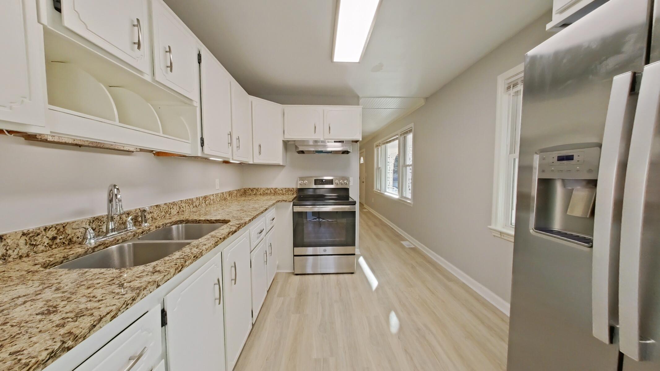 2001 Wren Road North Augusta, SC 29841 - Photo 5 of 16 Kitchen (14)