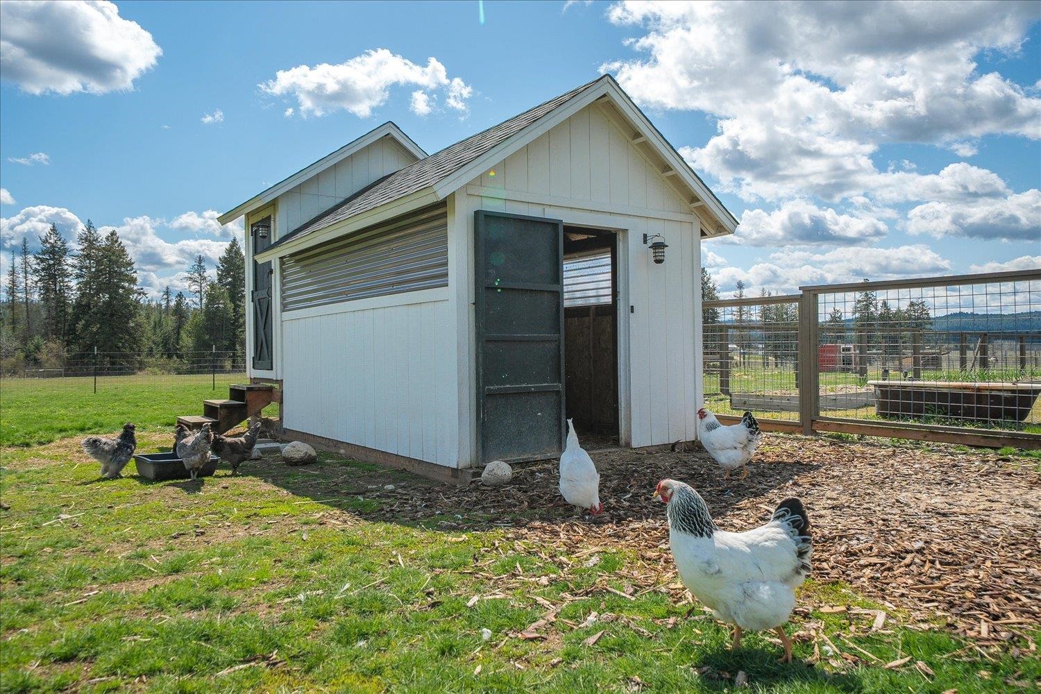 11918 East Nelson Road Elk, WA 99009 - Photo 33 of 49
