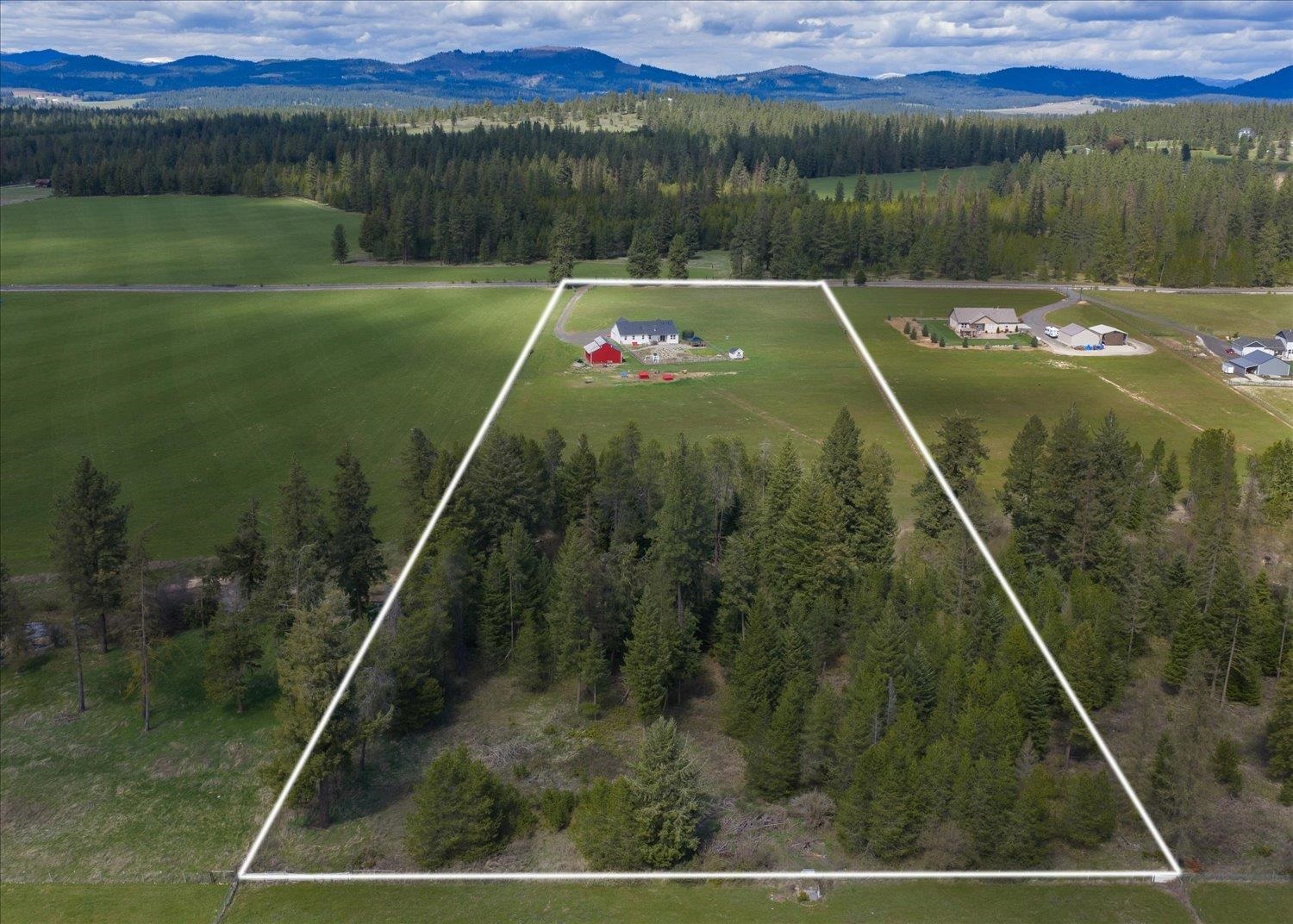 11918 East Nelson Road Elk, WA 99009 - Photo 40 of 49