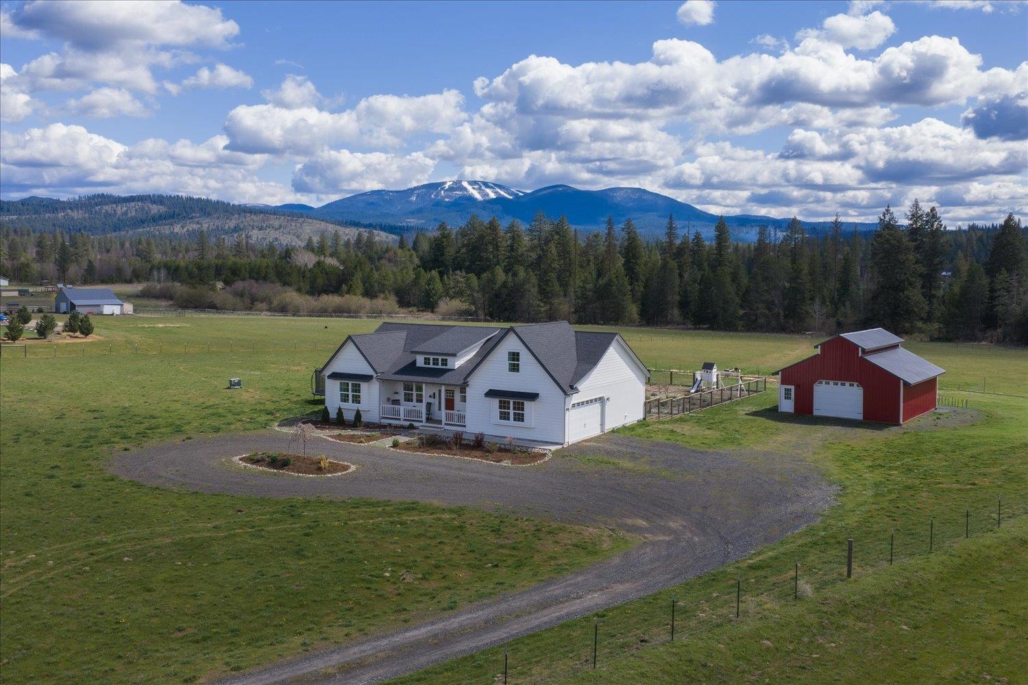 11918 East Nelson Road Elk, WA 99009 - Photo 4 of 49