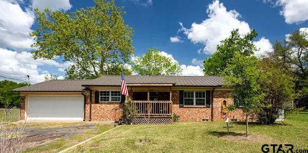 $295,000 | 1921 Farm To Market Road 279, Ben Wheeler, TX 75754