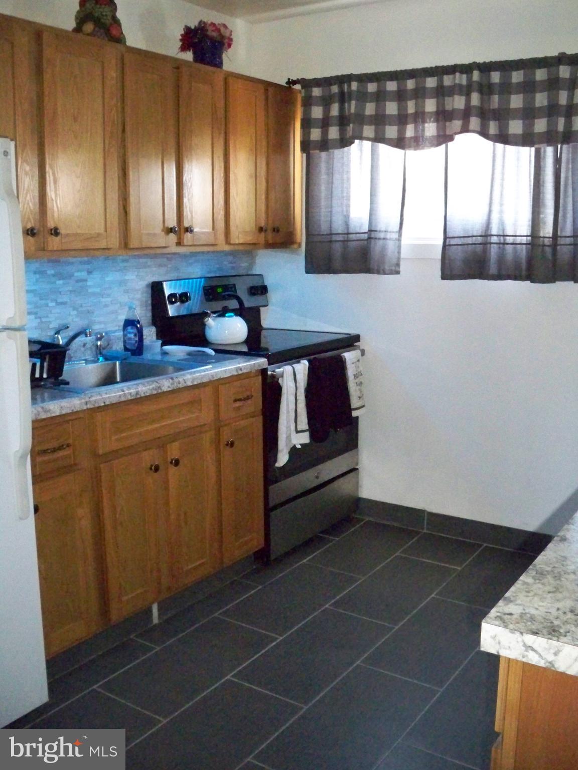 68 Granite Road Levittown, PA 19057 - Photo 6 of 25 Remodeled Kitchen