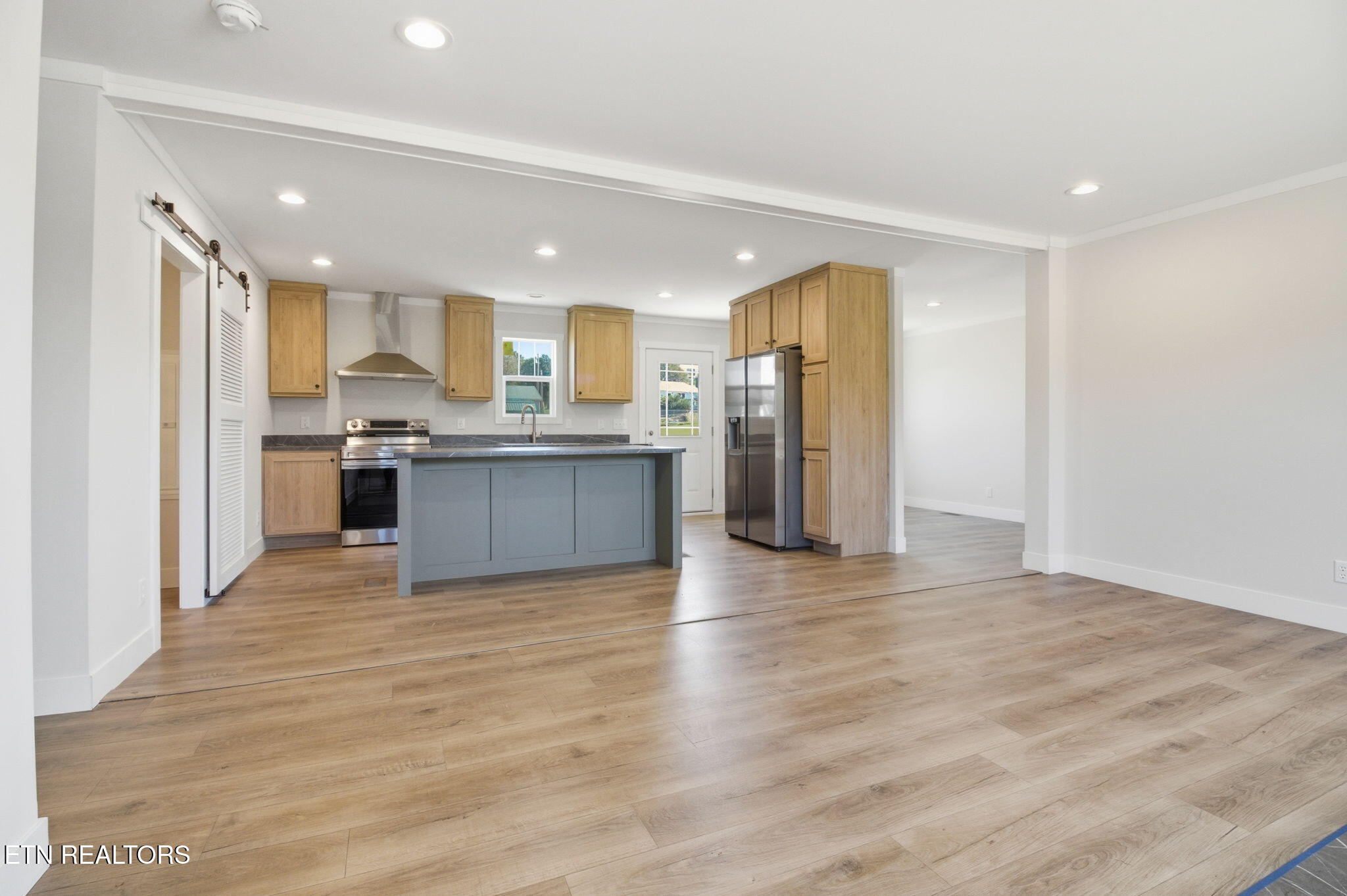 233 Songbird Road White Pine, TN 37890 - Photo 6 of 27 7-web-or-mls-DZ3A6882