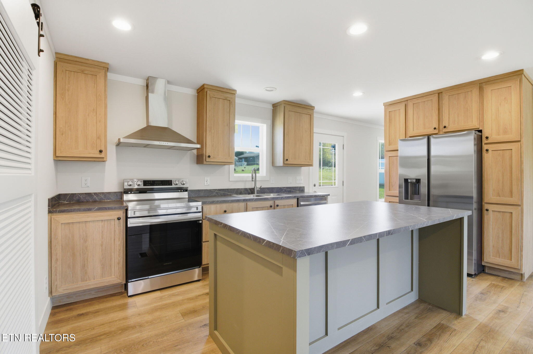 233 Songbird Road White Pine, TN 37890 - Photo 9 of 27 10-web-or-mls-DZ3A6894