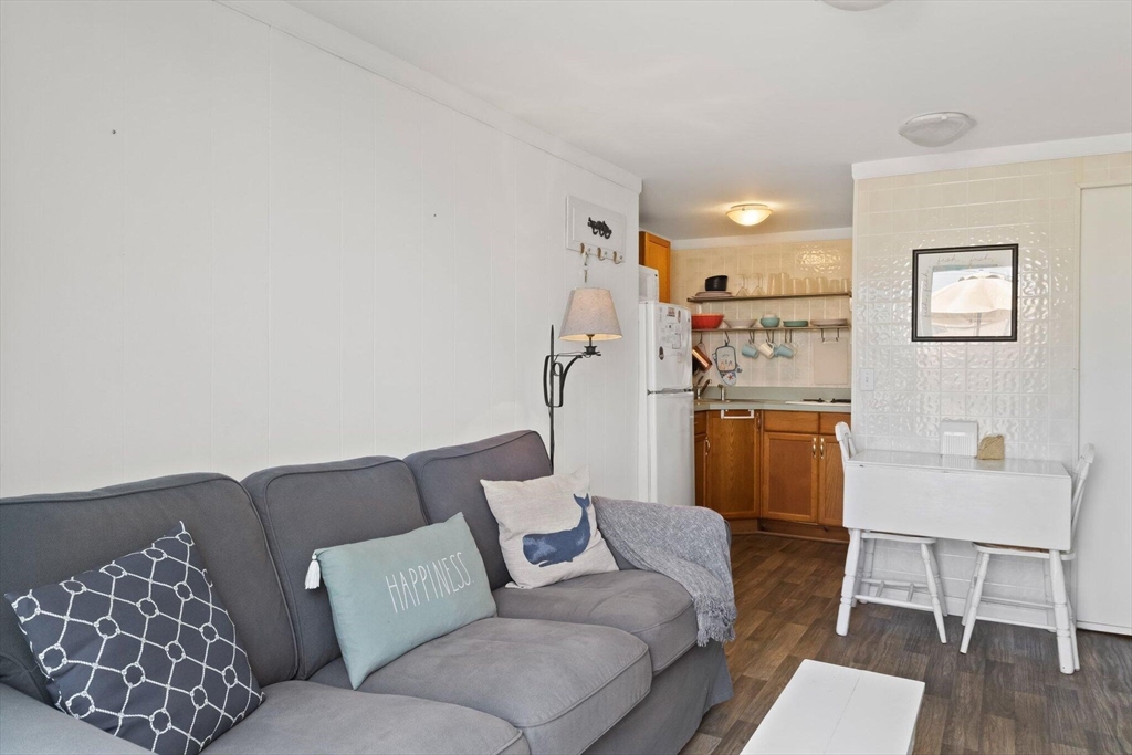 168 Shore Road, Unit 5 Truro, MA 02666 - Photo 6 of 20