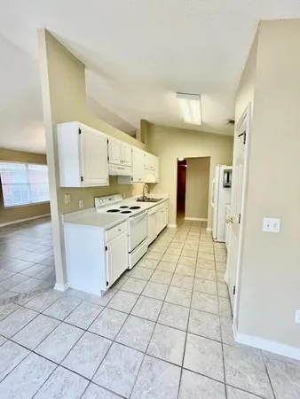 $1,895 | 9414 Pine Lily Court, Navarre, FL 32566