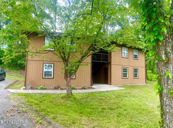 $580,000 | 7003 Old Clinton Pike, Knoxville, TN 37921