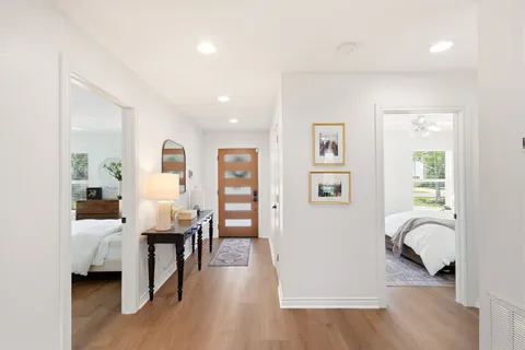 $635,000 | 1108 Wakefield Drive, Houston, TX 77018