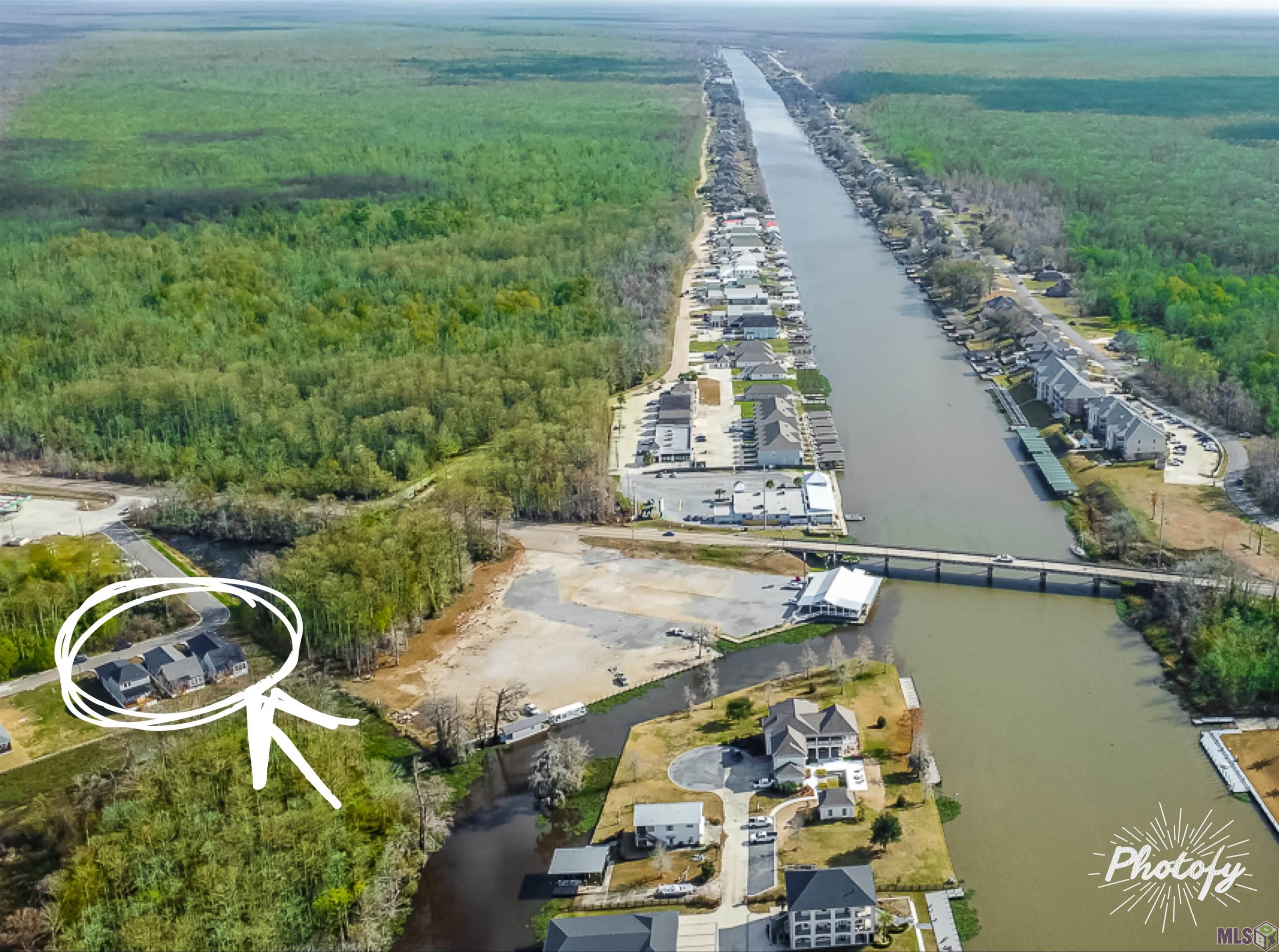 12830 St Croix Court Maurepas, LA 70449 - Photo 2 of 4