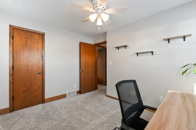 $319,900 | 922 21st Street Southeast, Rochester, MN 55904