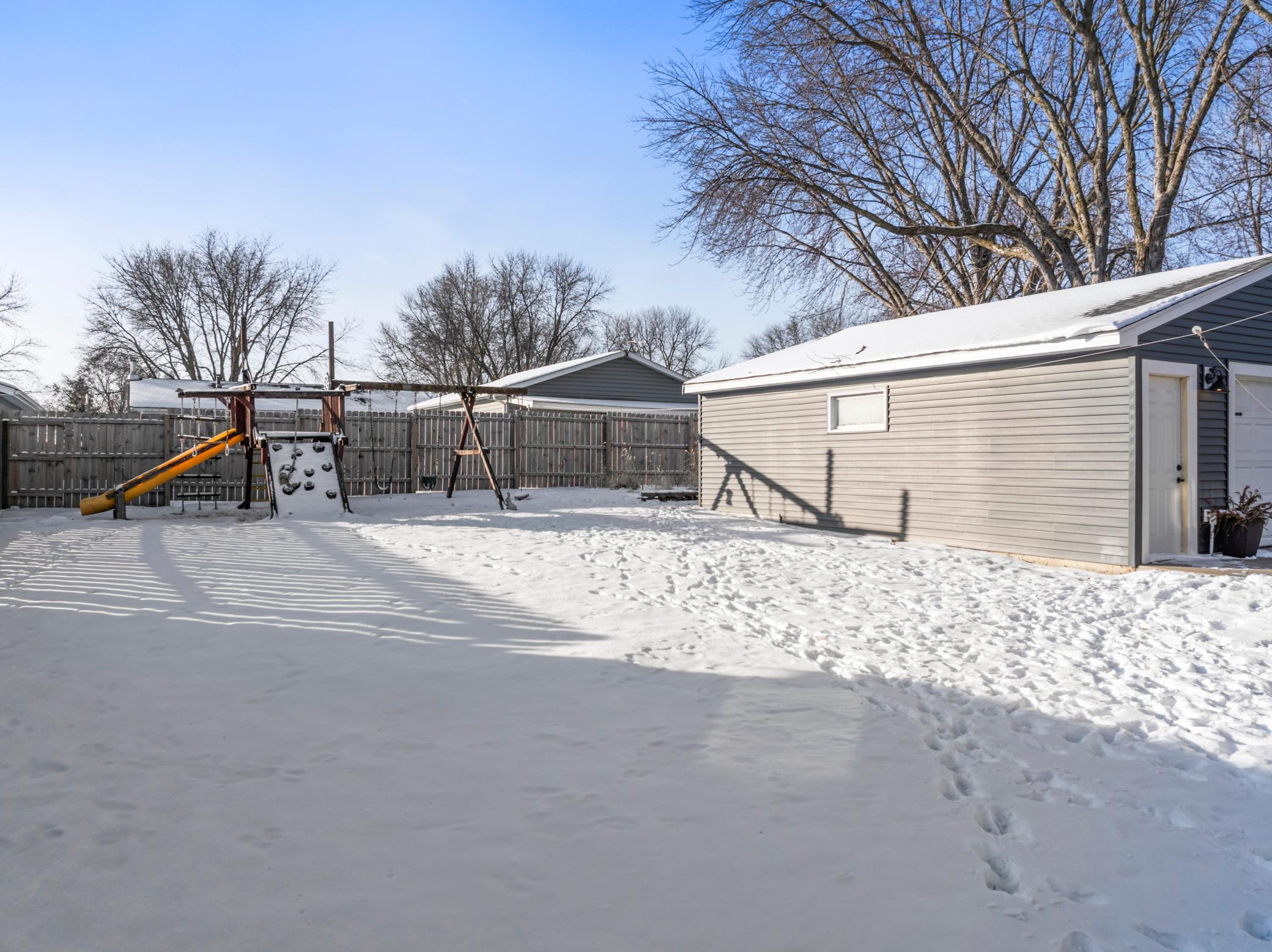 922 21st Street Southeast Rochester, MN 55904 - Photo 27 of 30