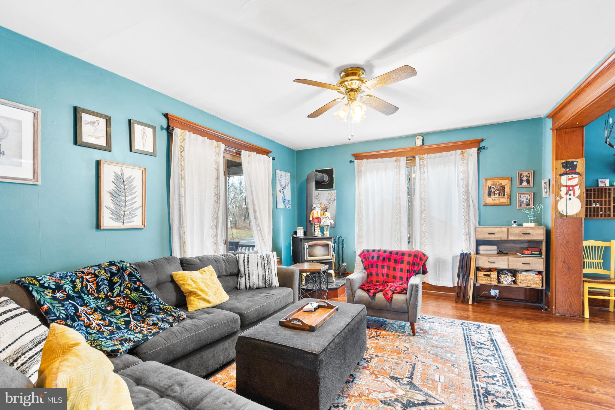 104 Lumberton Road Hainesport, NJ 08036 - Photo 5 of 24 Living Room