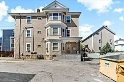 $2,300 | 281 Blackstone Street, Unit 1, Fall River, MA 02721