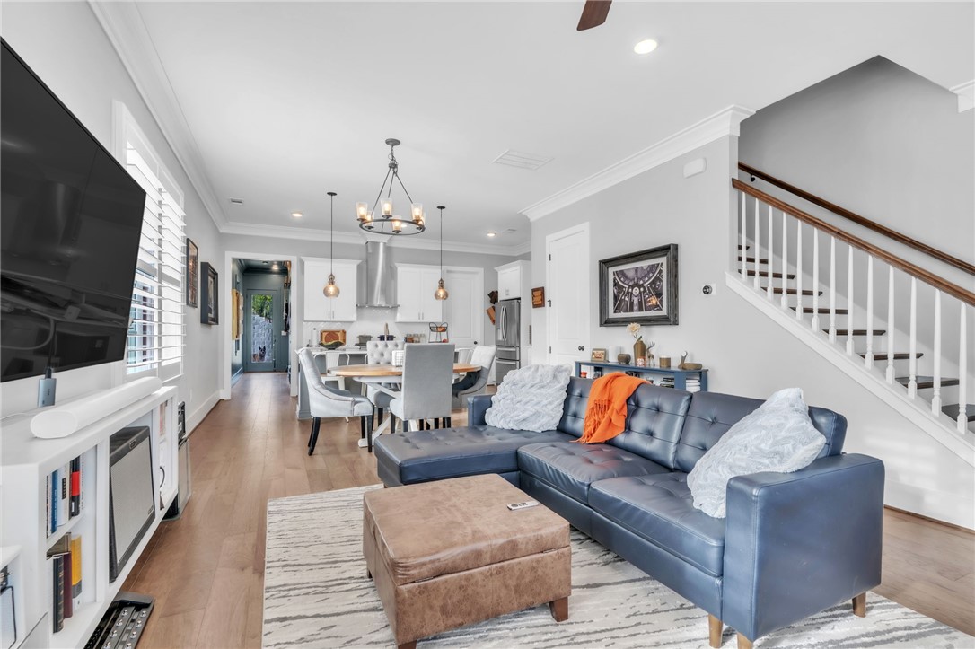 180 Pershing Avenue Clemson, SC 29631 - Photo 3 of 32