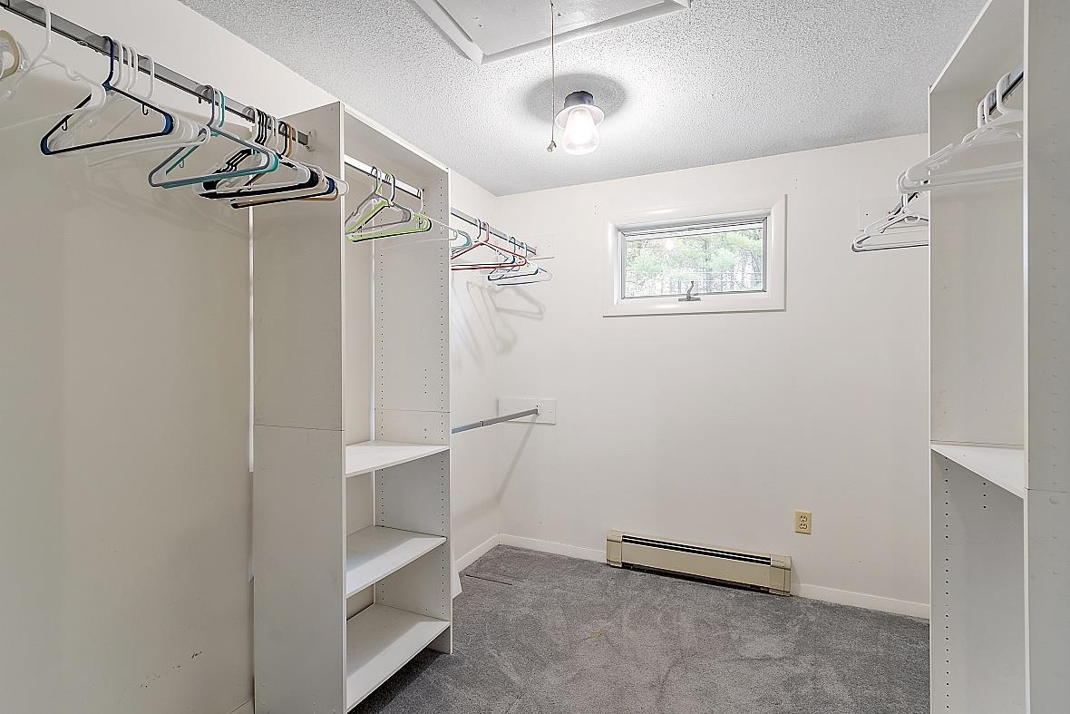 38 Whitford Road Nashua, NH 03062 - Photo 19 of 40