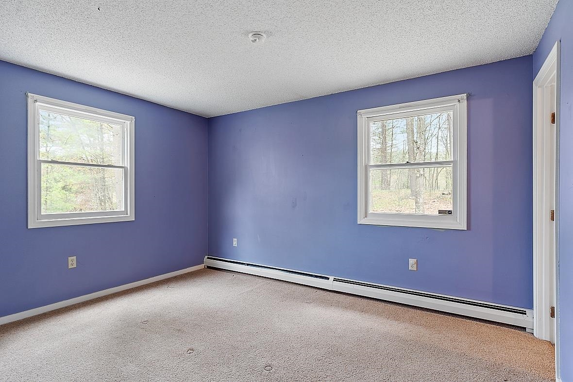 38 Whitford Road Nashua, NH 03062 - Photo 20 of 40