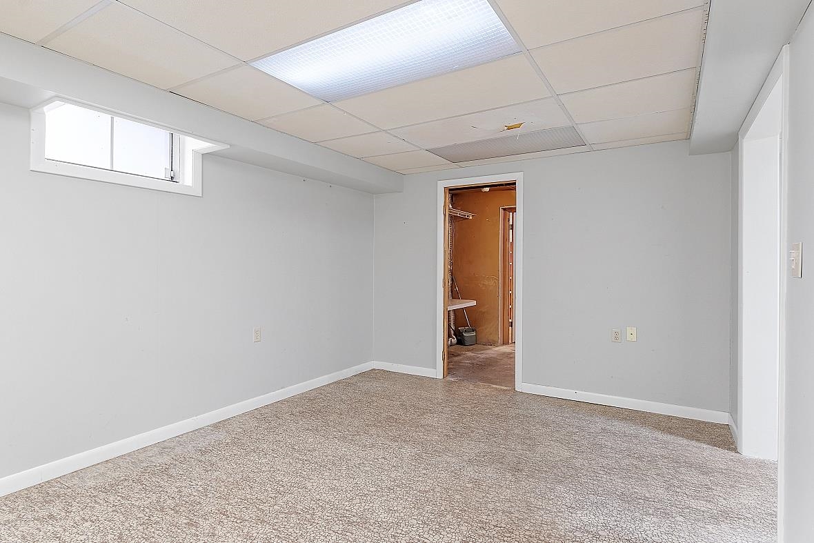 38 Whitford Road Nashua, NH 03062 - Photo 29 of 40