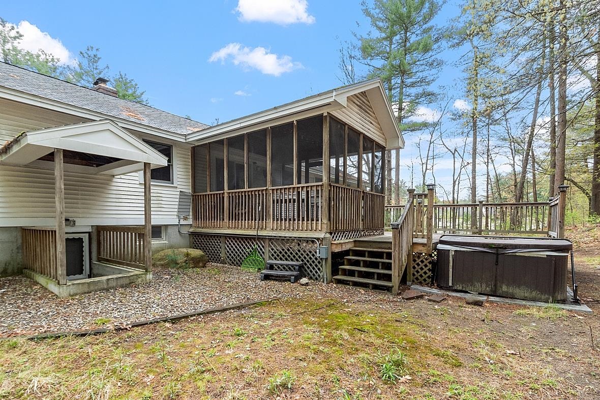 38 Whitford Road Nashua, NH 03062 - Photo 36 of 40