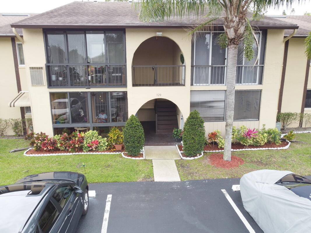 320 Pine Ridge Circle, Unit A1 Greenacres, FL 33463 - Photo 34 of 65 DJI_0789