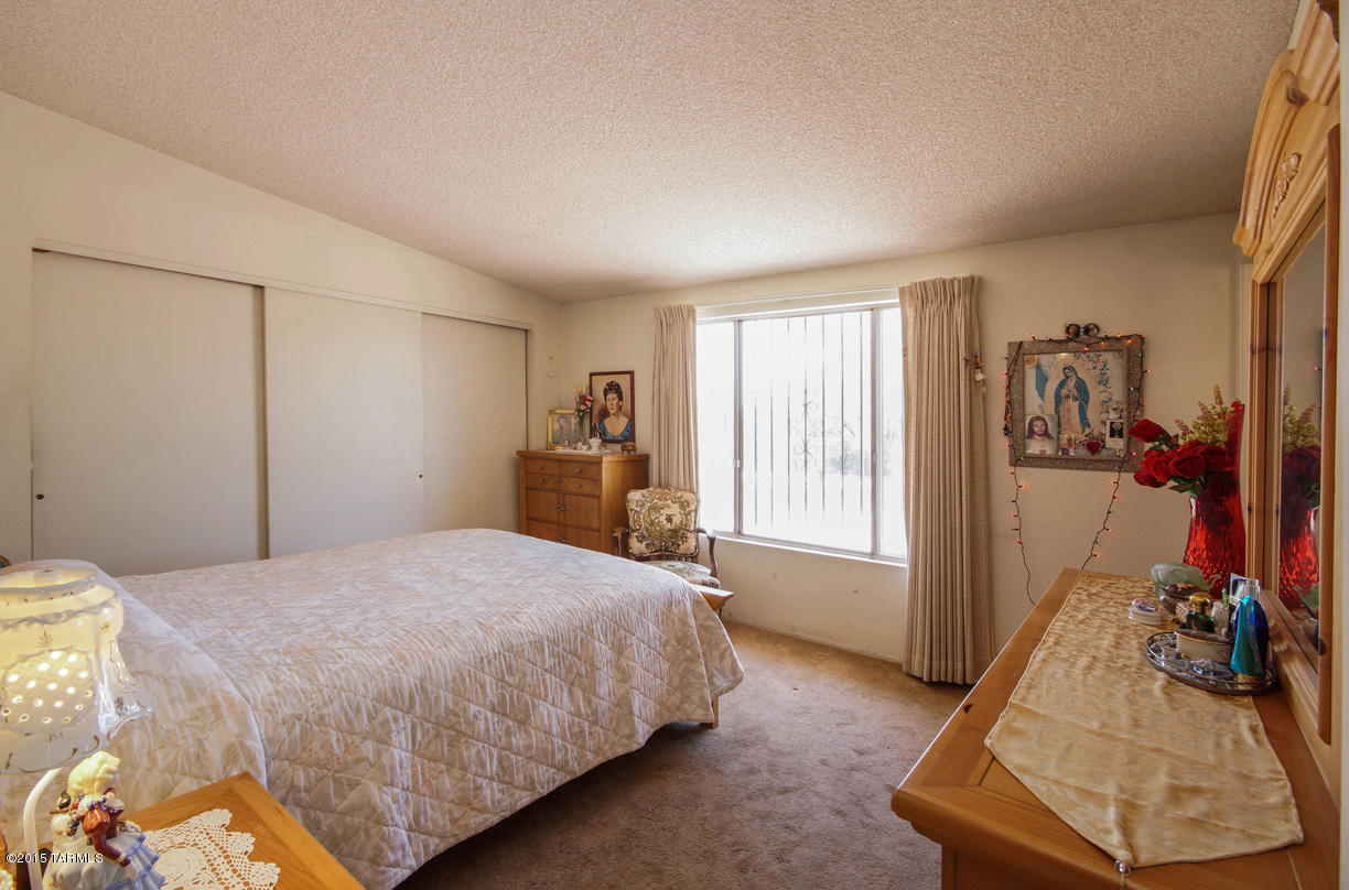 3031 South Lands End Road Tucson, AZ 85713 - Photo 12 of 22 Gallery Image 12