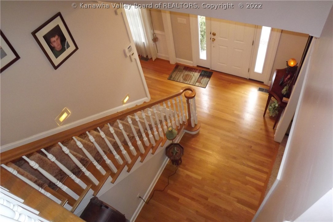 9 Jamestown Road Charleston, WV 25314 - Photo 4 of 22 Gallery Image 4