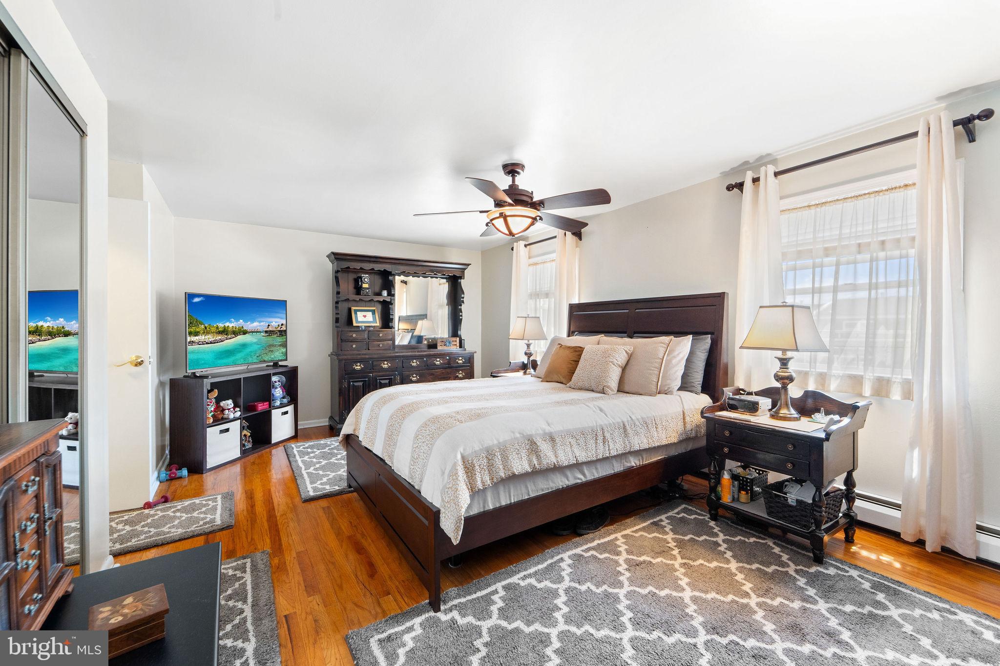 3587 Brookview Road Philadelphia, PA 19154 - Photo 16 of 33 Gallery Image 16