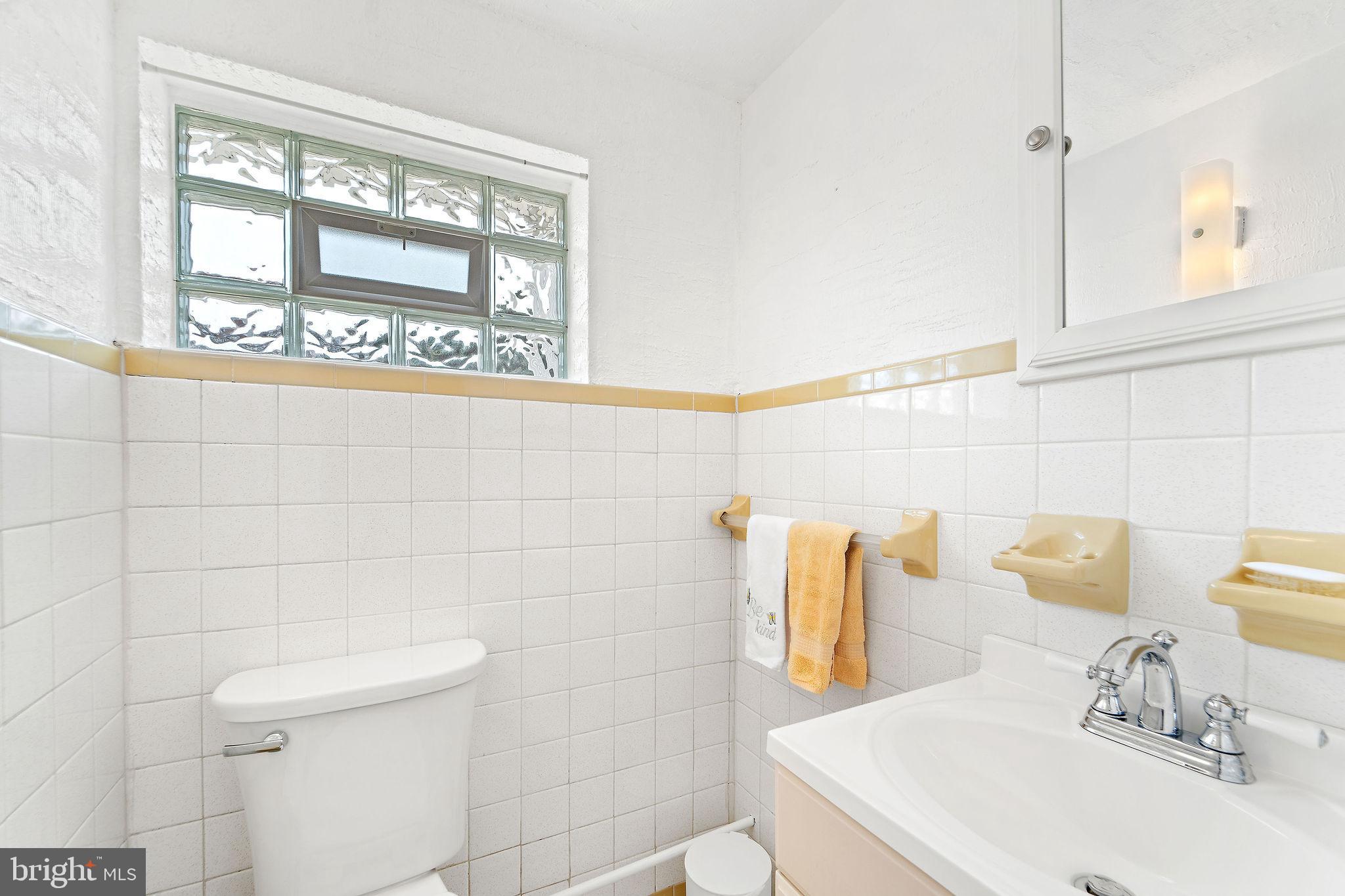 3587 Brookview Road Philadelphia, PA 19154 - Photo 19 of 33 Gallery Image 19
