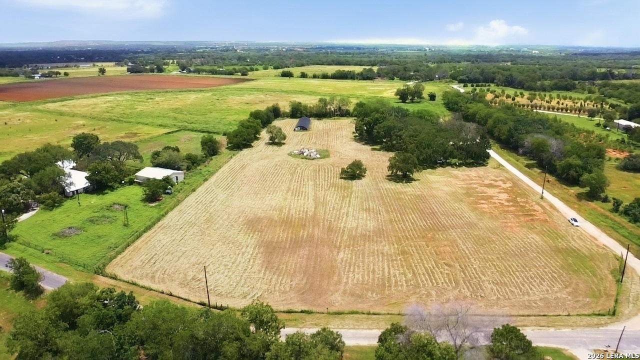 14160 Dubose Road Atascosa, TX 78002 - Photo 7 of 13