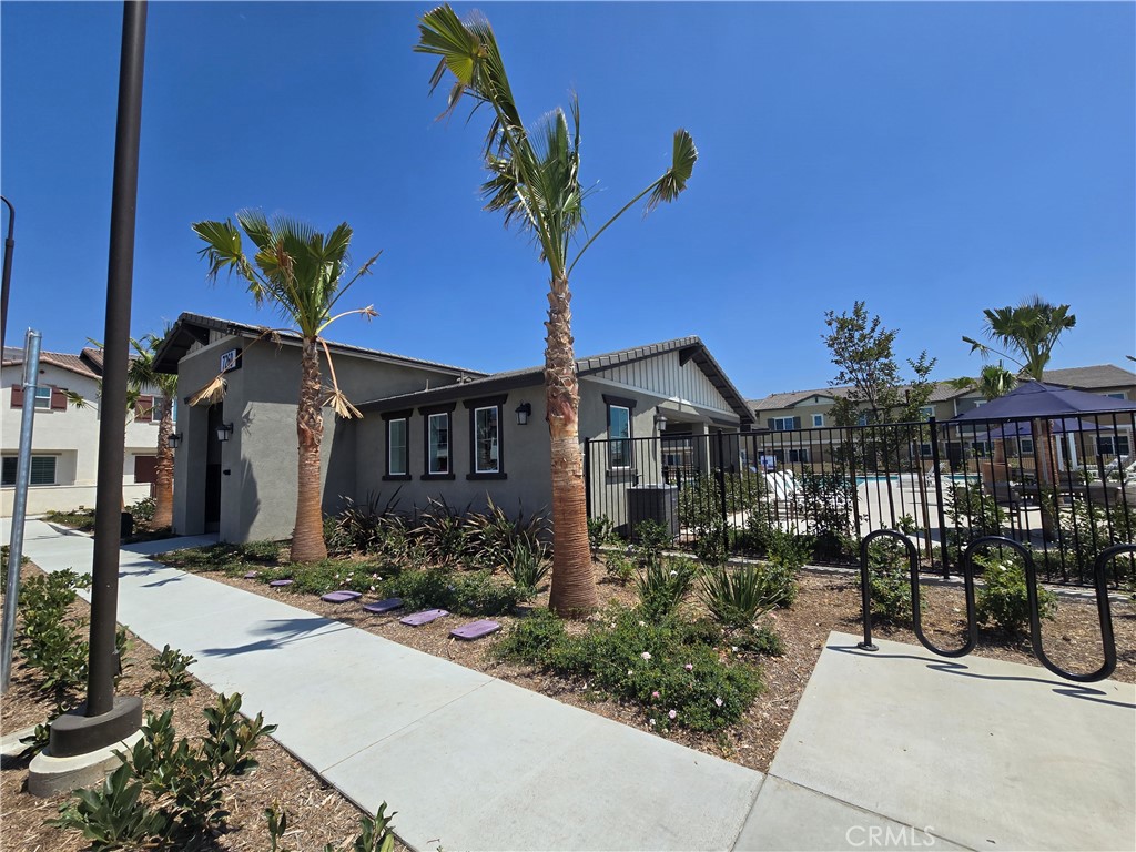 7419 Olive Grv Street Riverside, CA 92507 - Photo 39 of 51 Community features gym, pool, spa, BBQ area!