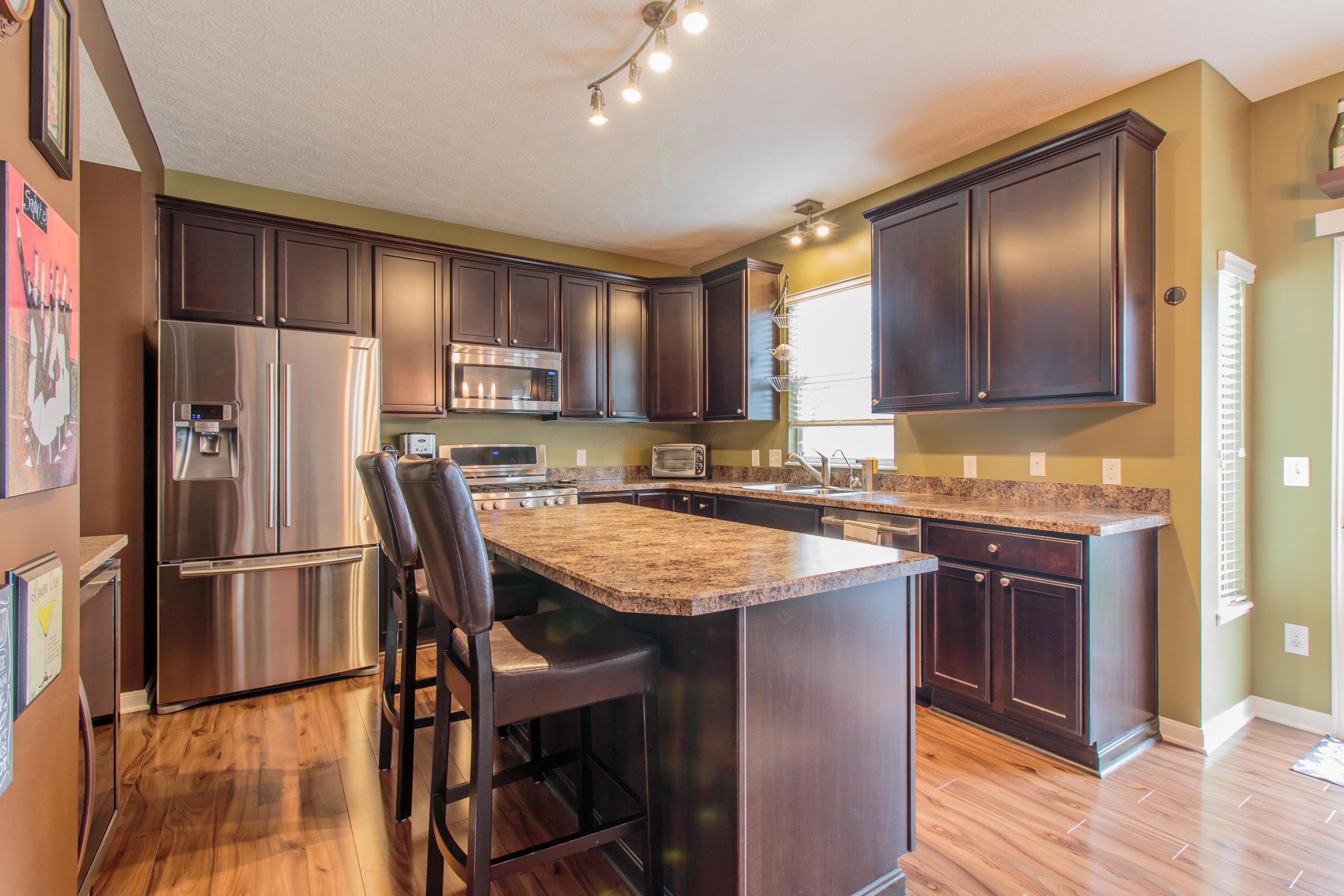 5781 Aderholt Road Dublin, OH 43016 - Photo 12 of 44 Gallery Image 12