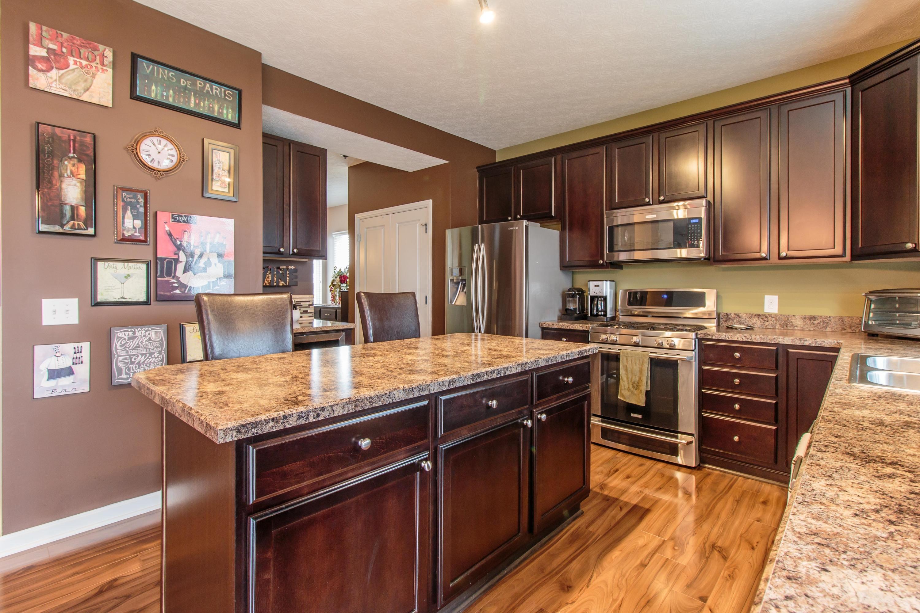5781 Aderholt Road Dublin, OH 43016 - Photo 13 of 44 Gallery Image 13