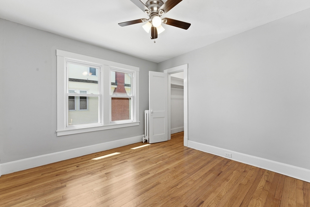 47 Thorndyke Street Springfield, MA 01118 - Photo 16 of 42