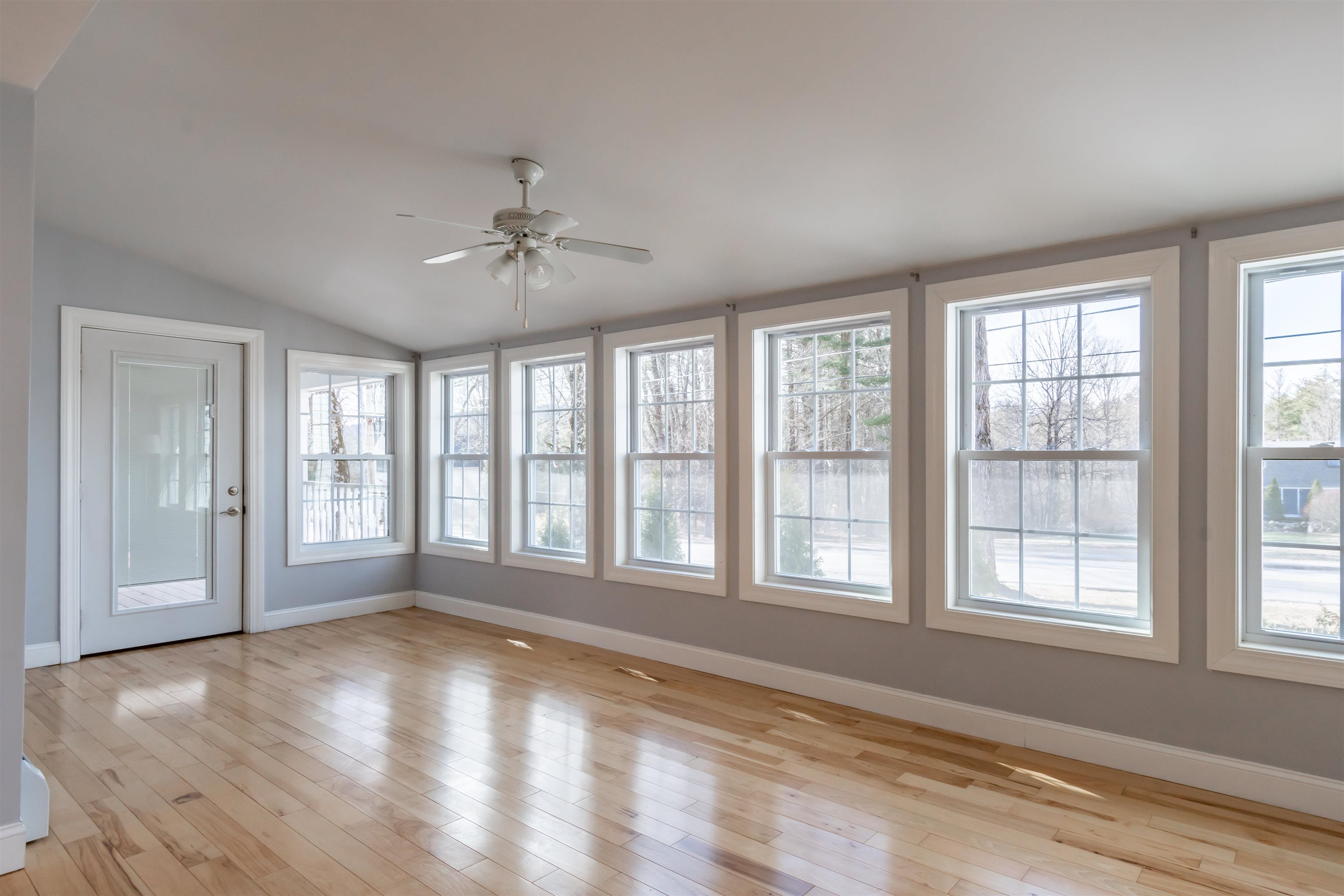 19 Old Milford Road Brookline, NH 03033 - Photo 2 of 40