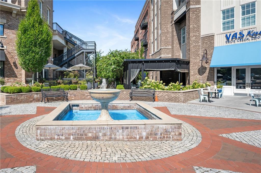 320 Anglin Walk Alpharetta, GA 30009 - Photo 61 of 67 a view of a building with a tub