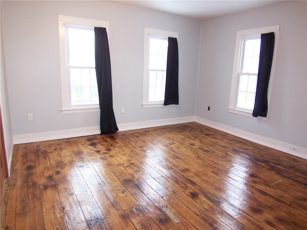 1807 Spafford Road Phelps, NY 14532 - Photo 11 of 19