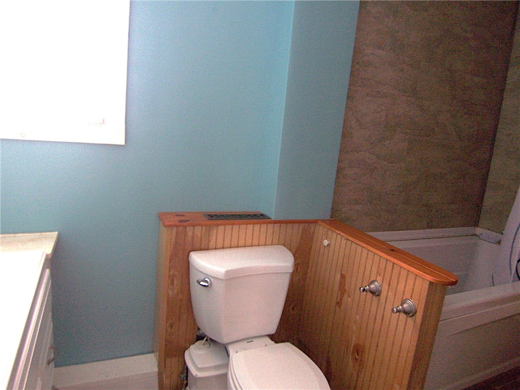 1807 Spafford Road Phelps, NY 14532 - Photo 14 of 19