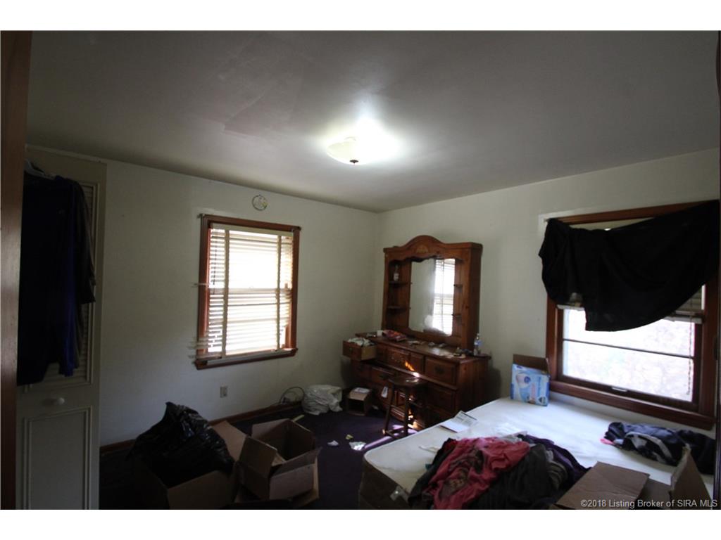1505 Valley View Road New Albany, IN 47150 - Photo 13 of 25 Gallery Image 13