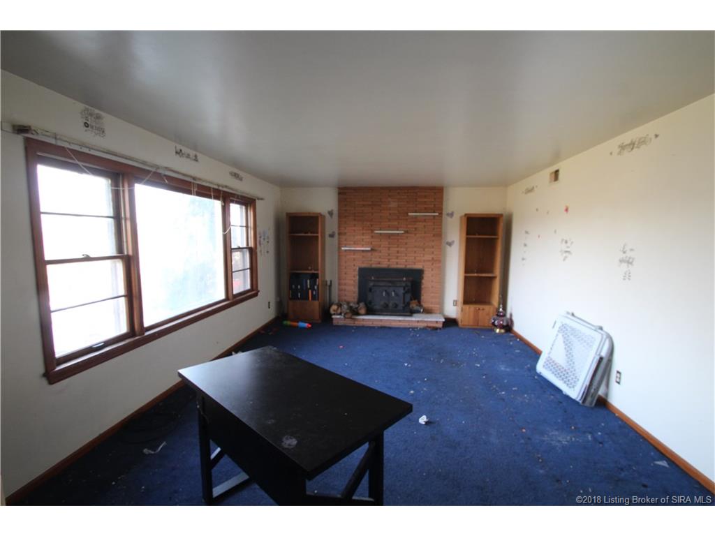1505 Valley View Road New Albany, IN 47150 - Photo 4 of 25 Gallery Image 4