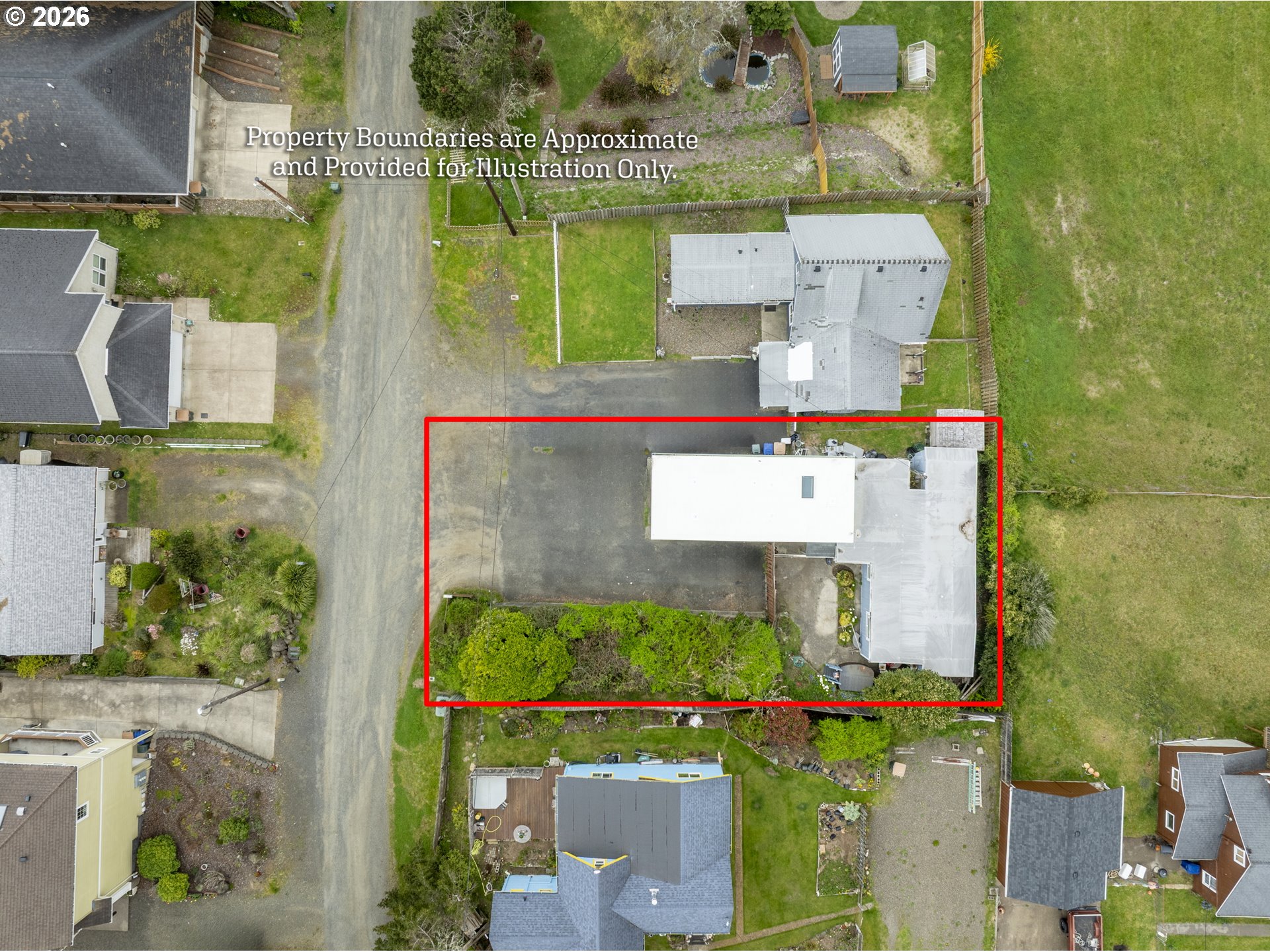 220 Southwest 29th Street Newport, OR 97366 - Photo 4 of 10